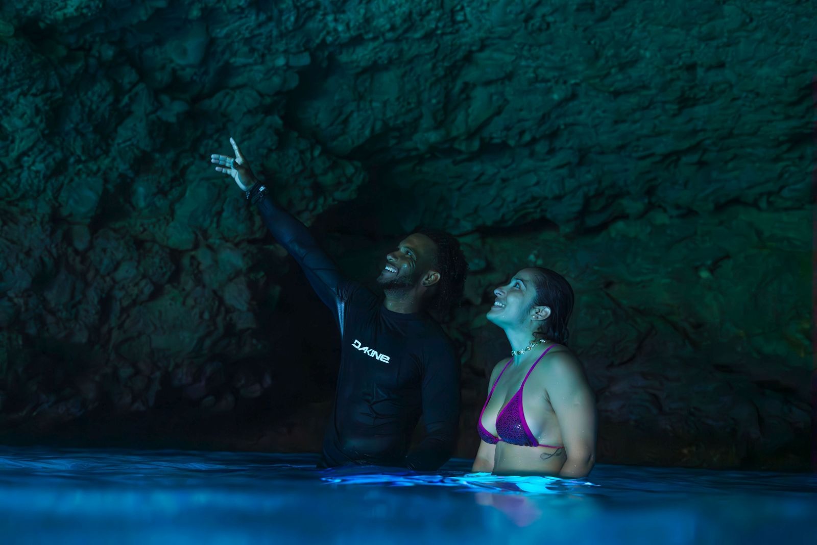 Magnifique grotte sous-marine de Blue room